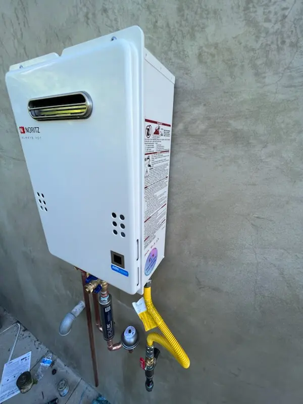 Tankless water heater installation for Spring Creek Forest homes